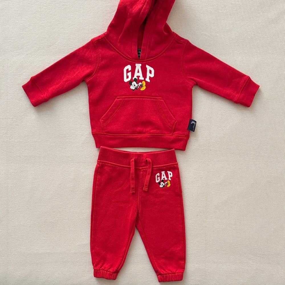 Gap Mickey Set